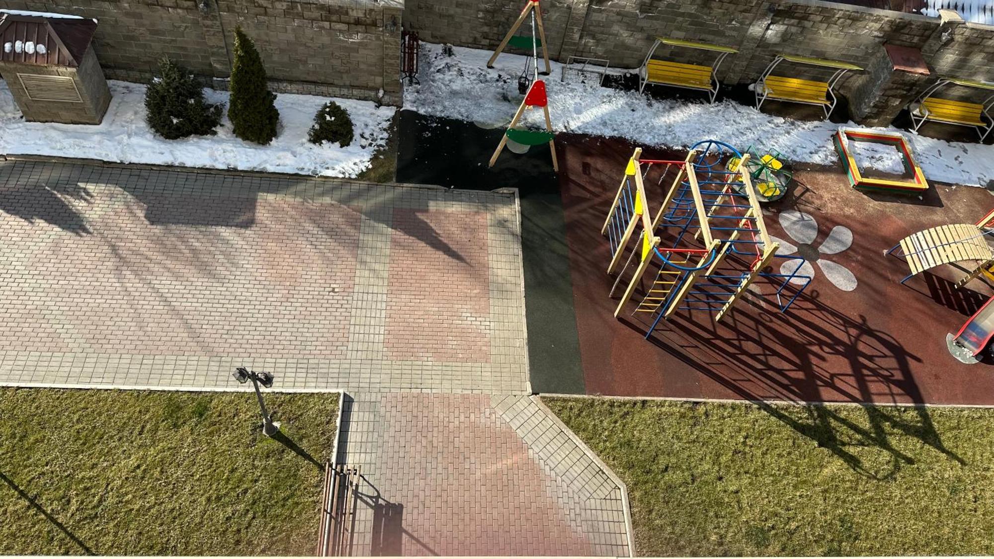 Уютная 2-Комнатная Квартира В Центре Г. Алматы Buitenkant foto